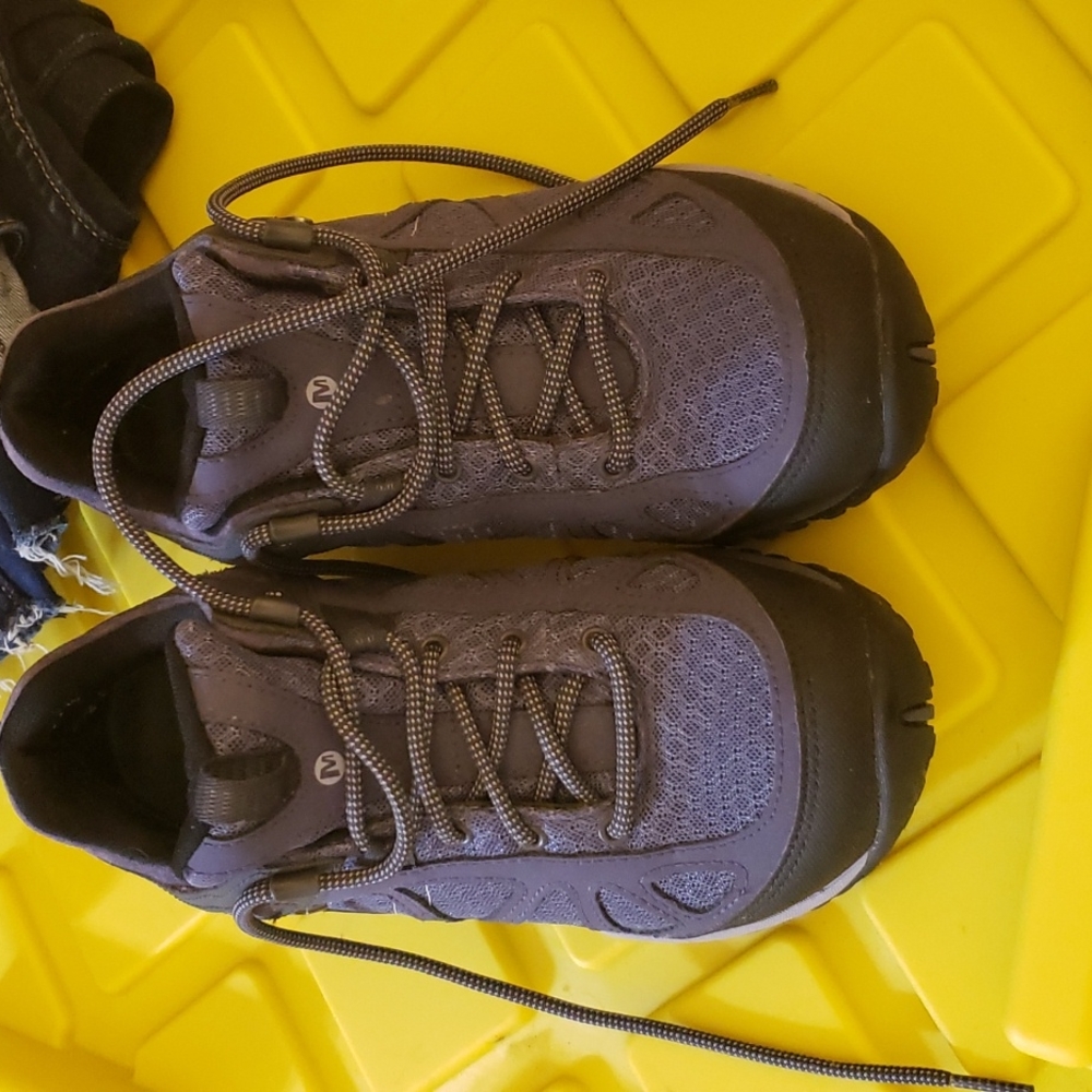Merrell. Hiking shoes. Excellent condition